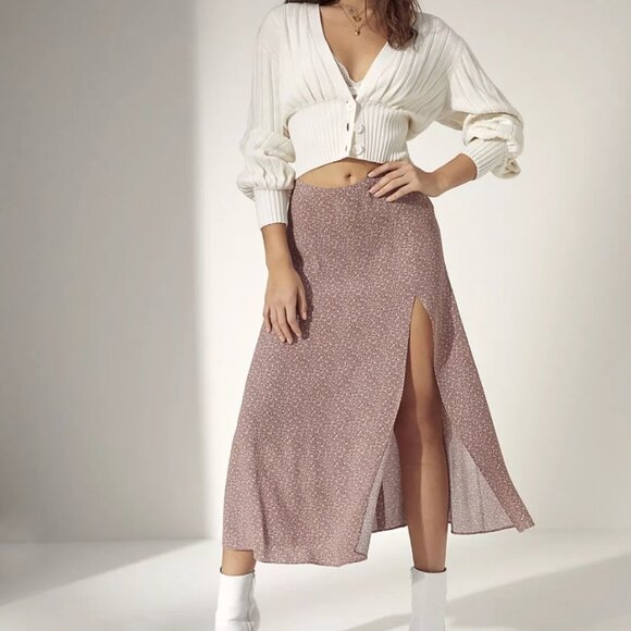 NWT Aritzia Wilfred Midi Slit Skirt